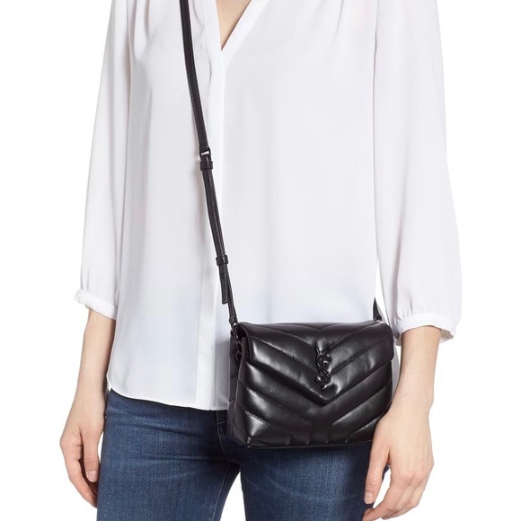 Saint Laurent - Picture 2 of 7